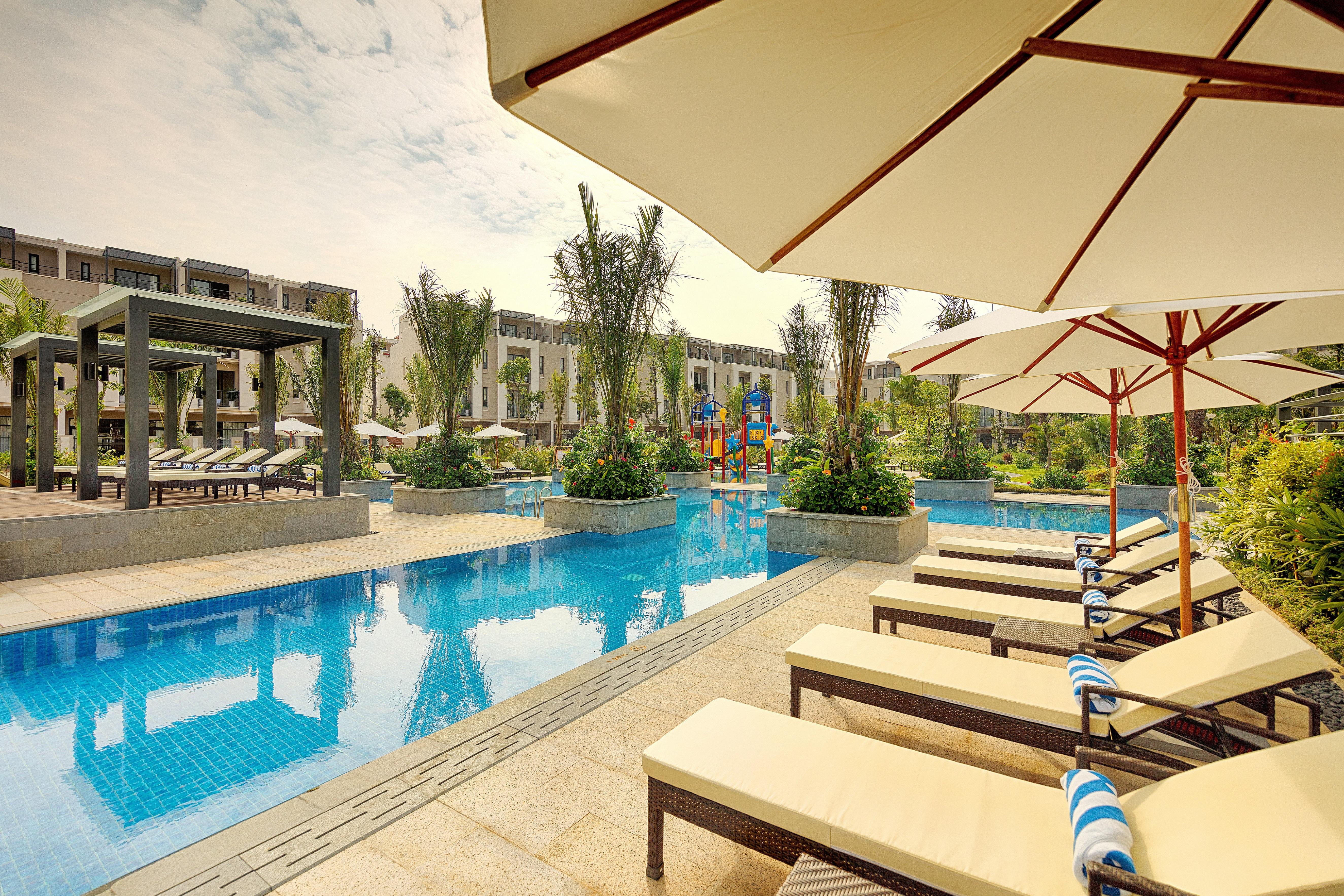 Royal Lotus Ha Long Resort & Villas Exterior photo
